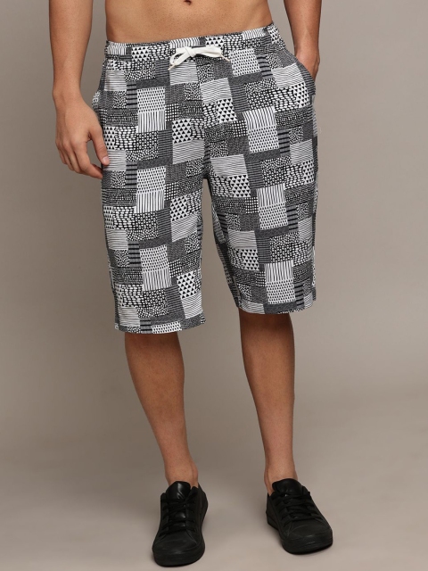 The Roadster Lifestyle Co Printed Mid Rise Shorts