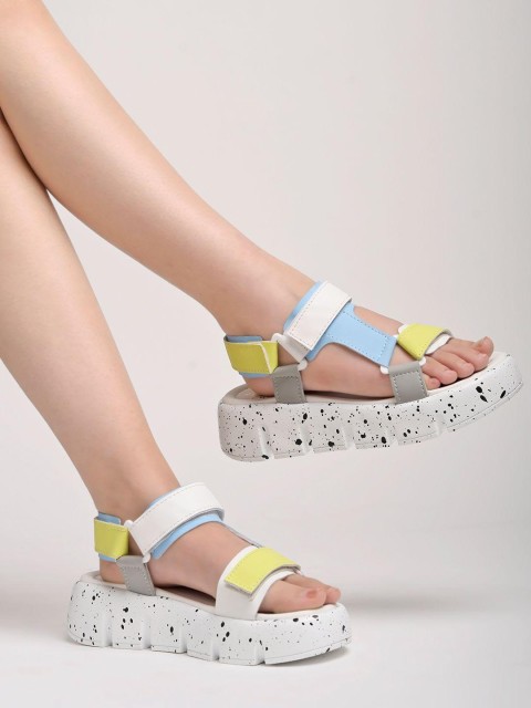 Shoetopia Women Flatform Sandals