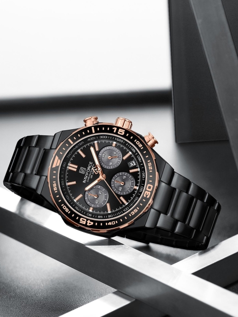 Naviforce Men Brass Embellished Dial & Leather Bracelet Style Straps Analogue Chronograph Watch NF8049 BRGB - Image 3