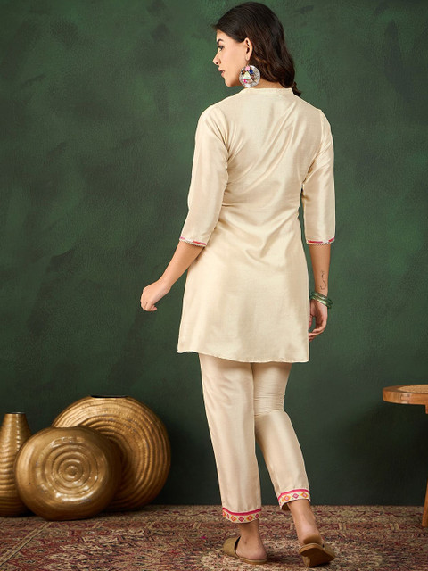 Sangria Floral Printed Tunic & Trouser - Image 4