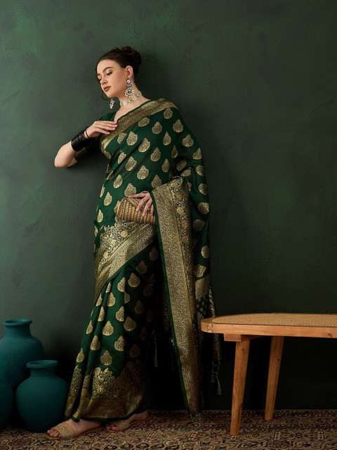 Sangria Woven Design Saree With Blouse Piece - Image 3