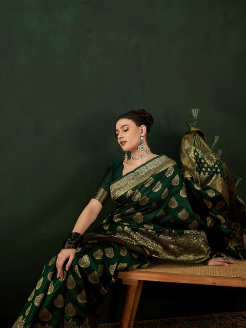 Sangria Woven Design Saree With Blouse Piece - Image 5