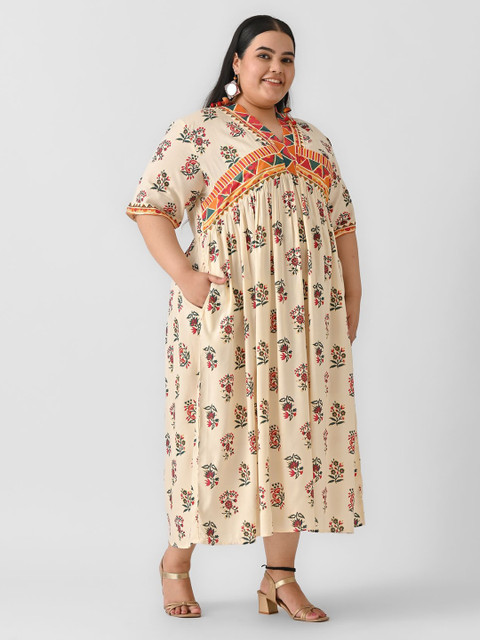 Shape of me by Rustorange Floral Print Plus Size Maxi Dress - Image 3