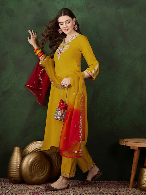 Sangria Yellow Floral Embroidered Regular Sequinned Kurta With Trouser With Dupatta - Image 3