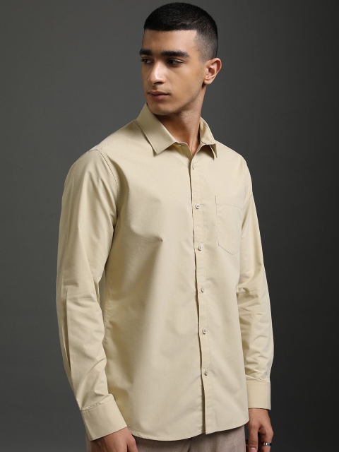 HIGHLANDER Men Spread Collar Solid Cotton Slim Fit Formal Shirt - Image 2
