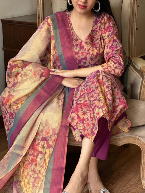 KALINI Floral Printed Regular Kurta with Trousers & Dupatta