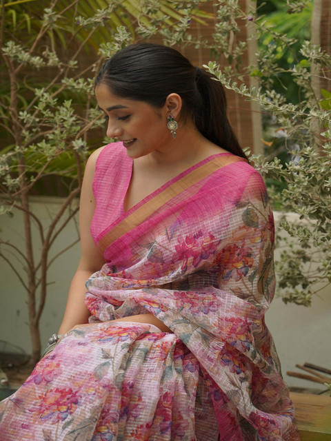 MIRCHI FASHION Floral Zari Kota Saree