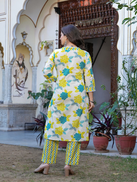 BKApparels Floral Printed V-Neck Straight Pure Cotton Kurta With Trouser - Image 5
