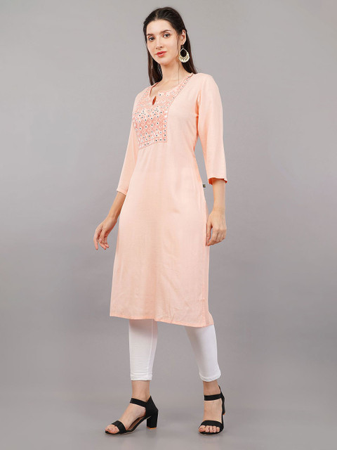 Avaasa Buy Shruthi Women Floral Embroidered Mirror Work Kurta - Image 4