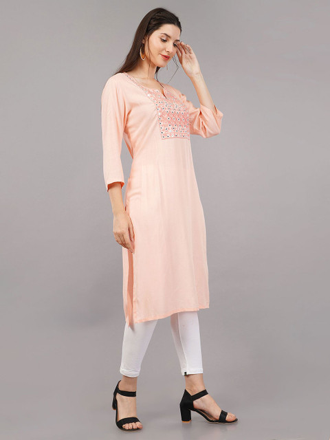 Avaasa Buy Shruthi Women Floral Embroidered Mirror Work Kurta - Image 3