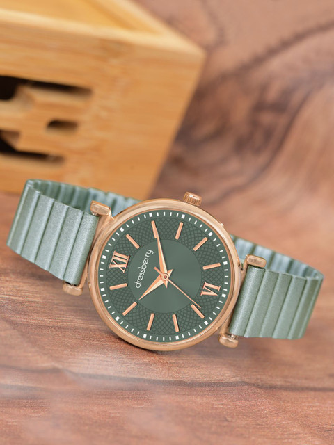 DressBerry Women Dial & Bracelet Style Straps Analogue Watch HOBDB-316-GR