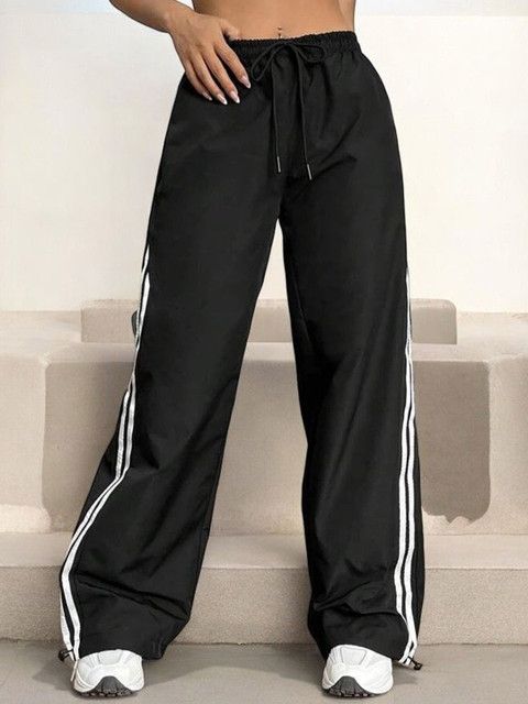 The Roadster Lifestyle Co Women Loose-Fit Parachute Trousers