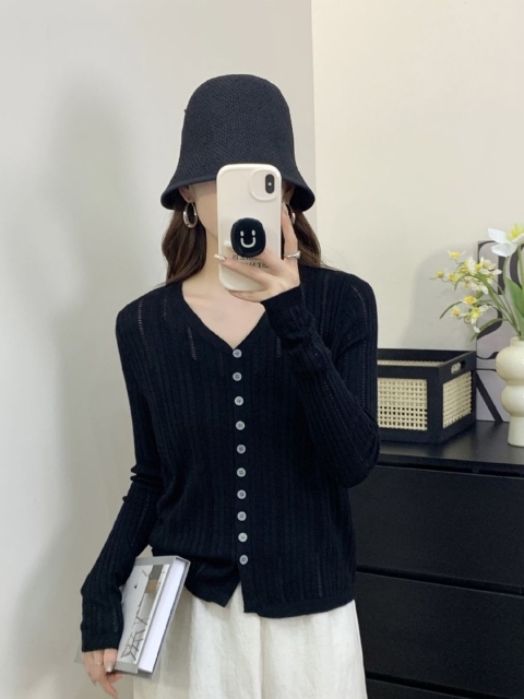 KPOP Women Solid V-Neck Cardigan