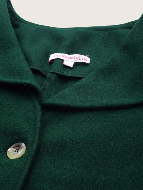 theRebelinme Women Plus Size Cape Collar Single-Breasted Overcoat - Image 2