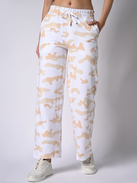 Kraus Jeans Women Printed Straight Fit High-Rise Trousers