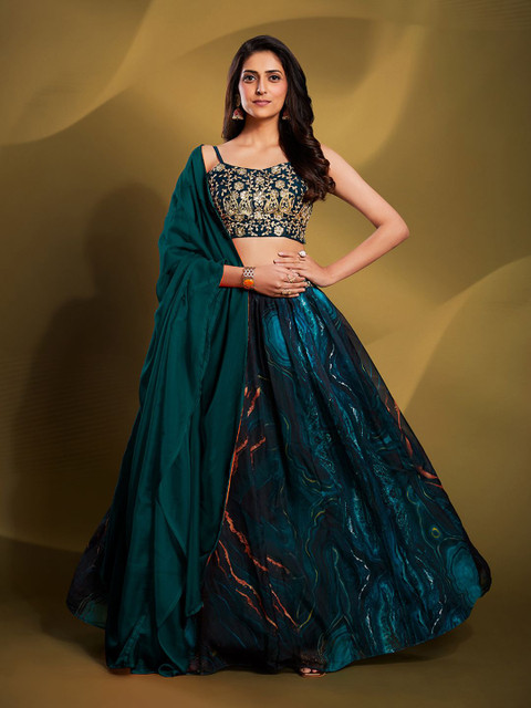 Fusionic Embroidered Sequinned Semi-Stitched Lehenga & Unstitched Blouse With Dupatta