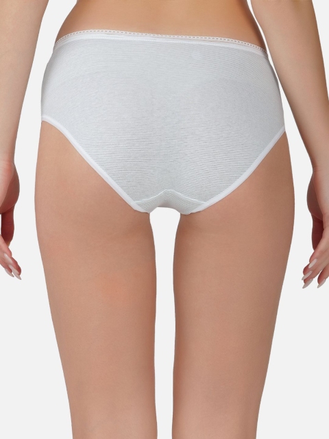 Carlton London Antimicrobial Modal Premium Hipster Briefs - Image 4