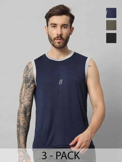 ATICX Men Brand Logo 3 Slim Fit T-shirt