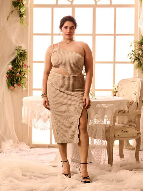 Lea Clothing Co. Plus Size Self-Design One Shoulder Embellished Crop Top With Skirts