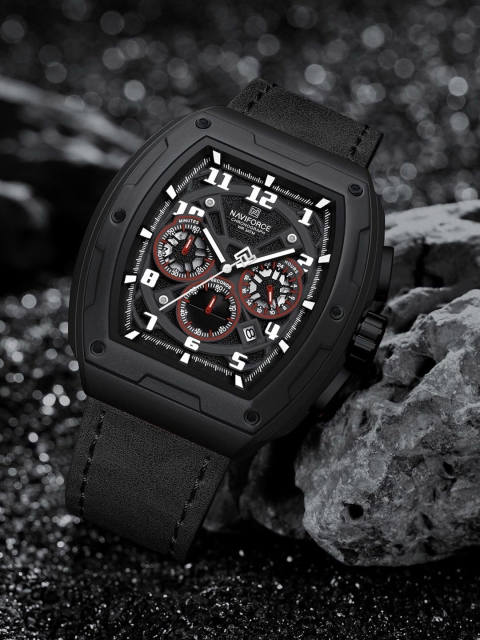 Naviforce Men Dial & Leather Straps Analogue Chronograph Watch NF8053_B W B