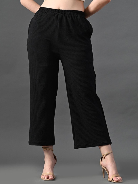 The Roadster Lifestyle Co Women Relaxed Straight Fit Mid-Rise Wide Leg Trousers
