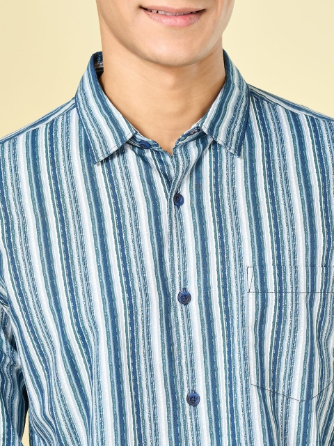 BYFORD by Pantaloons Men Spread Collar Vertical Striped Cotton Slim Fit Casual Shirt - Image 3