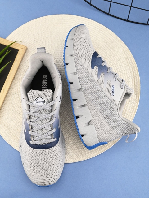 The Roadster Lifestyle Co Men Training Sports Lace-Ups Shoes