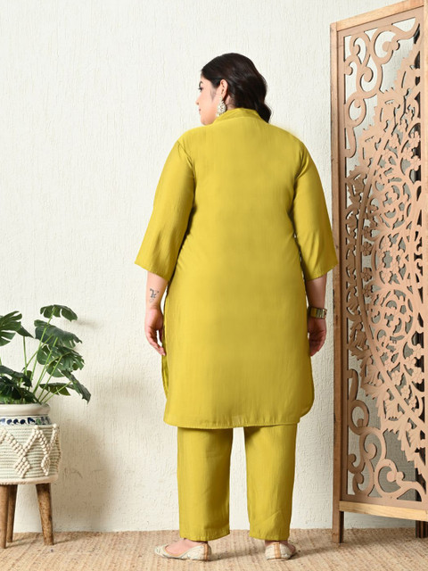 PrettyPlus by Desinoor.com Plus Size Embroidered Mirror Work Roman Silk Tunic With Trouser - Image 5