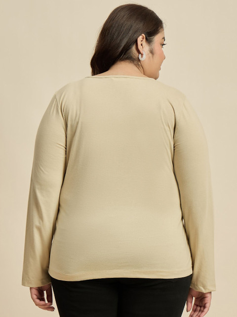 CURVY STREET Solid V-Neck Pure Cotton Plus Size T-shirt - Image 4