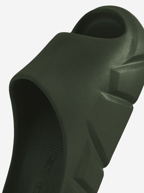 The Souled Store Men Self Design Rubber Sliders - Image 5