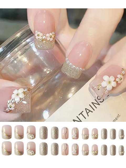 Secret Lives 24 Pieces 3D Flower & Pearl Design Nail Extensions
