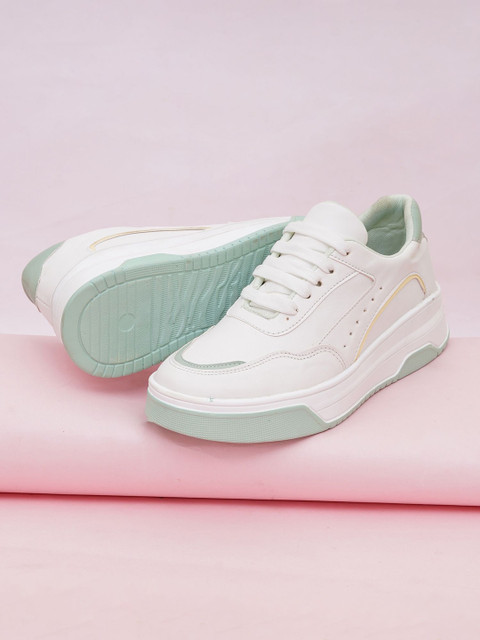 Home niche-market02 41 PLANET WALK Women Colourblocked Sneakers