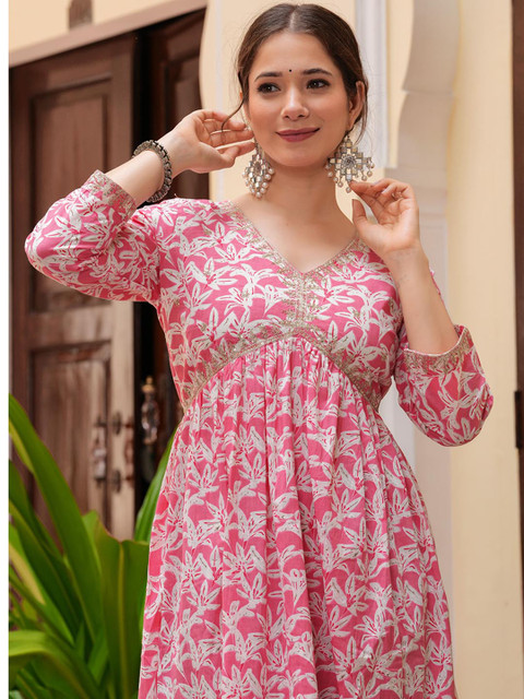 KPF Floral Embroidered V-Neck Empire Styled Sequined Anarkali Kurta - Image 7