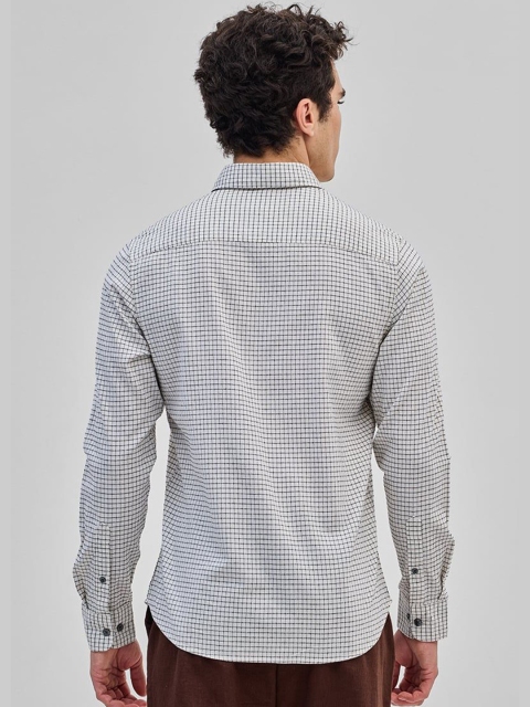 Snitch Men Smart Spread Collar Micro Checked Cotton Casual Shirt - Image 6