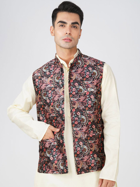 Vastraa Fusion Men Printed Nehru Jackets