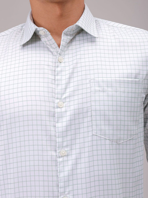 The Indian Garage Co. X Luxe Men Cutaway Collar Checked Slim Fit Formal Shirt - Image 3
