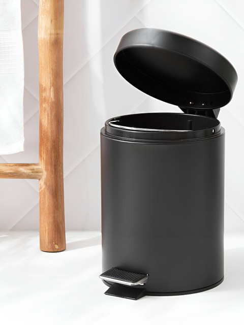 Home Centre Black Stainless Steel Pedal Waste Bin - 3L - Image 2