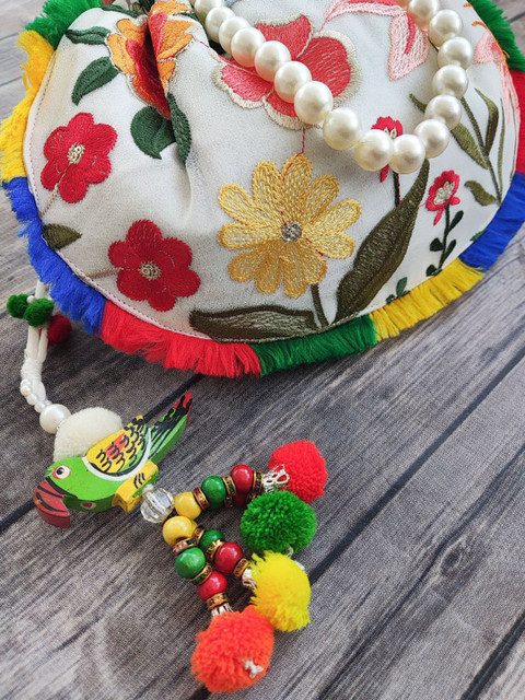 LABEL KANUPRIYA Floral Embroidered Potli Bag - Image 6