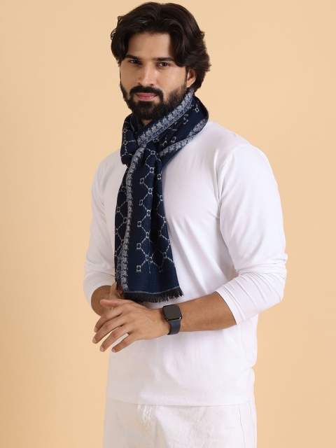 Tweedle Men Patterned Reversible Woolen Muffler - Image 5