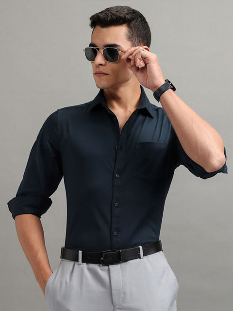 HIGHLANDER Men Slim Fit Shirt - Image 2