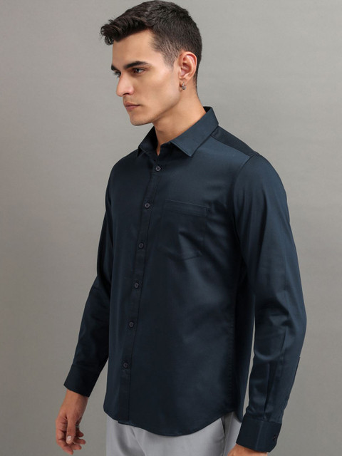HIGHLANDER Men Slim Fit Shirt - Image 4