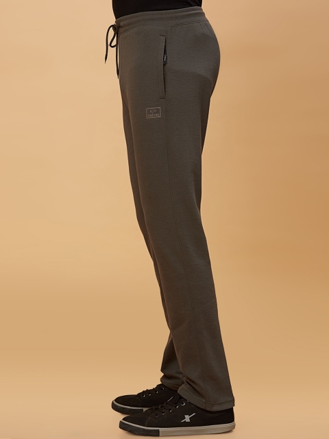 beevee Men Solid Cotton Stretchable Regular Fit Track Pant - Image 2