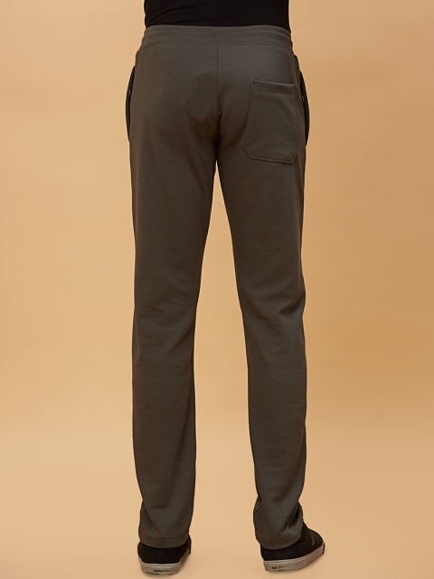 beevee Men Solid Cotton Stretchable Regular Fit Track Pant - Image 3