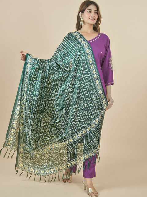 LA FEMINAE Bandhani Printed Dupatta