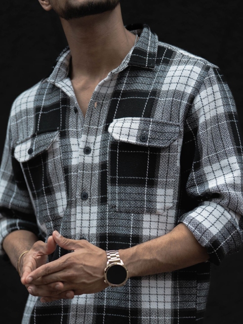 Powerlook Men Spread Collar Tartan Checked Casual Shirt - Image 2