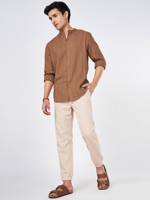7 Alt by Pantaloons Men Mandarin Collar Solid Cotton Relaxed Fit Casual Shirt - Image 6