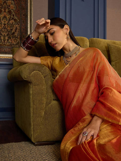 Sangria Woven Design Banarasi Saree With Blouse Piece - Image 5