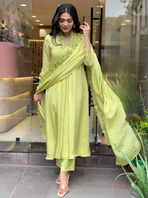 KALINI Floral Embroidered Thread Work A-Line Kurta With Trousers & Dupatta