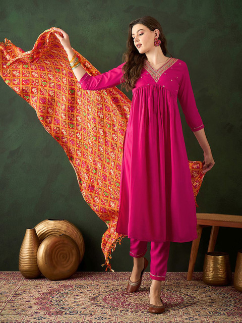 Sangria Women Patola Printed Dupatta