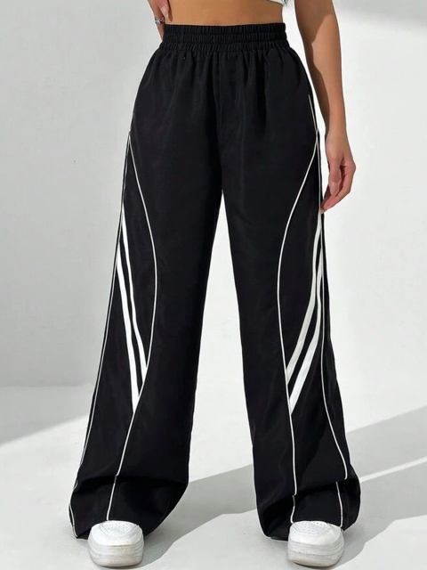 TABADTOD Women Solid Relaxed Loose Fit Mid-Rise Trousers